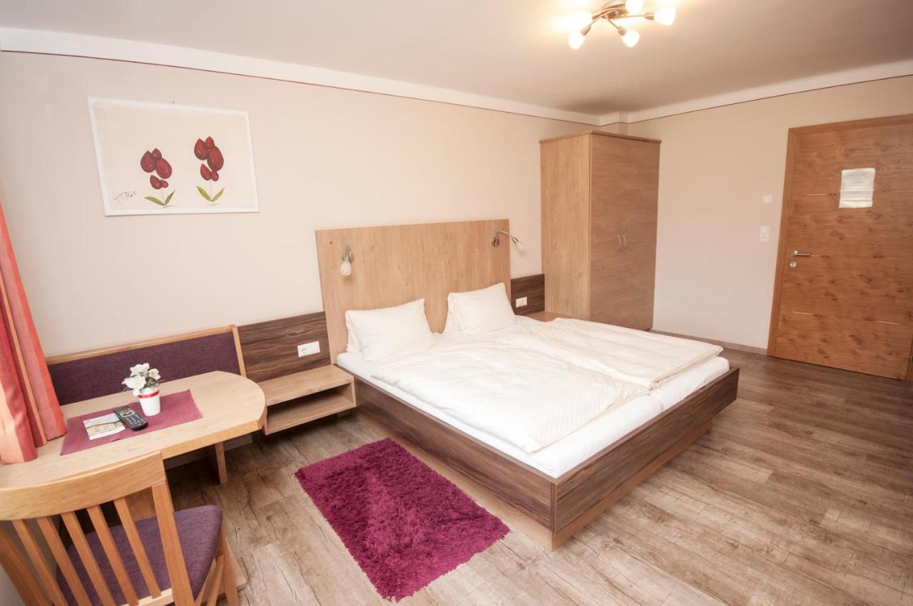 Landgasthof Schwaiger Mortschach Екстер'єр фото